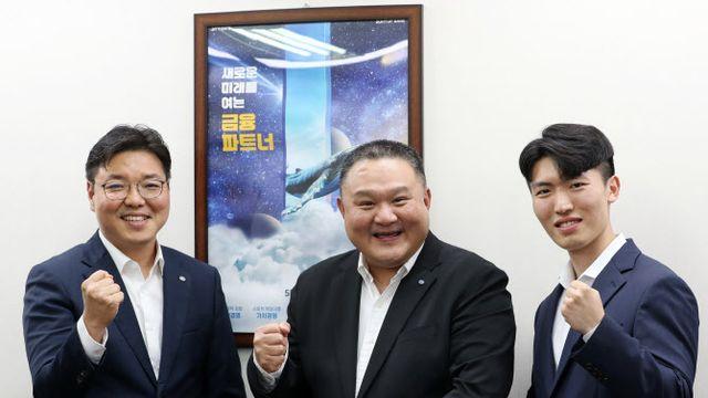 “전 행원 ‘애널리스트화’, 리스크관리 문화 만들 것”