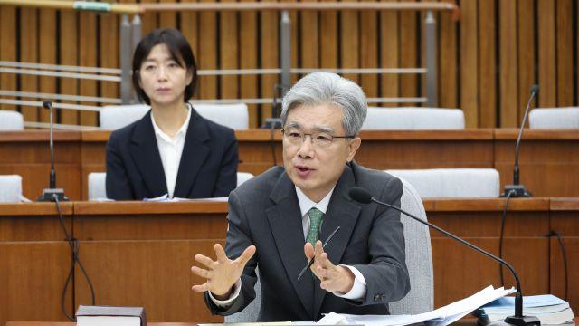 여야, 김상환 헌재소장 후보자 청문보고서 합의 채택