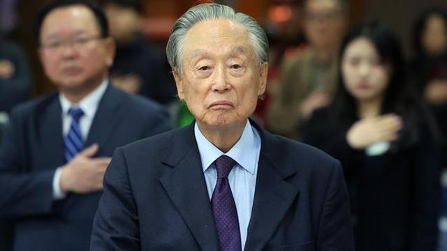 '갑질 논란' 강선우 사면초가…'민주당 정신적 지주' 권노갑도 