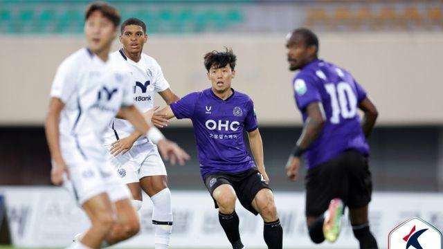 ‘EPL 클래스’ 김보경 PK 유도+환상 FK 골…안양, ‘10명’ 대구 4-0 완파→3연패 탈출 [IS 안양]