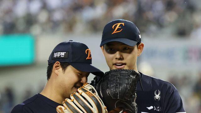 [SD 잠실 라이브] ‘158㎞ 광속 무실점투’ 문동주-‘선제 결승포’ 노시환의 10연승 합작…1위 한화, 구단 최초 기록 세웠다!