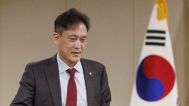 김태규 전 방통위 부위원장, 울산지역 법무법인 원율 합류
