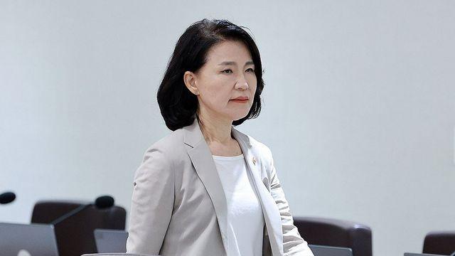 대통령실, 이진숙 여름휴가 신청 반려…