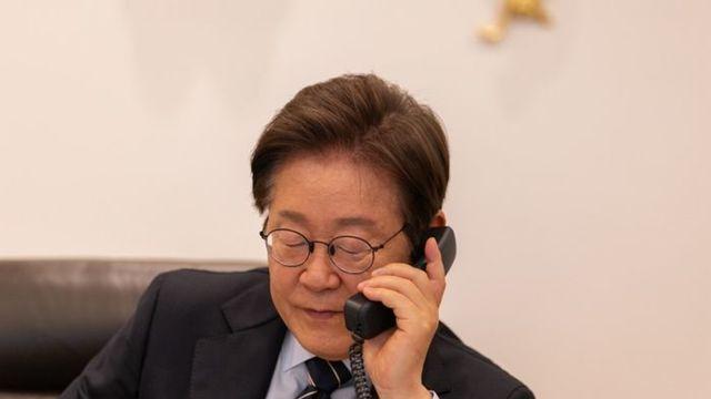 李대통령 '대북송금' 재판도 연기... 