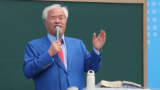 '집회서 15억 모금' 전광훈 목사…檢, 징역 10월 구형