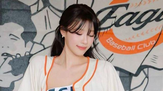 이미주 한화 이글스 유니폼 착샷