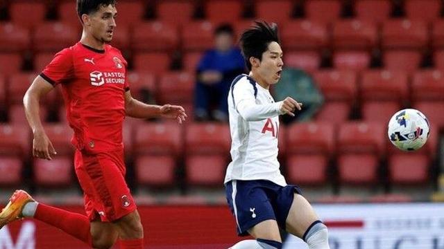 양민혁, 토트넘 유니폼 입고 U-21팀 경기 출전