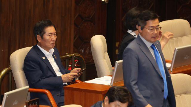 '사퇴 촉구→강선우 사퇴'…17분 만에 '명심' 적중시킨 박찬대?