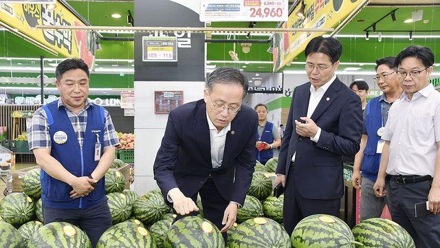 기재차관 