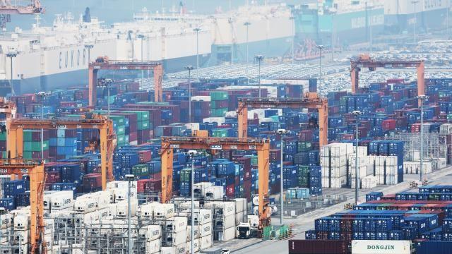 Triển vọng kinh doanh của Hàn Quốc “tiêu cực” trong tháng thứ 41 liên tiếp
