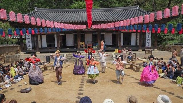 경기도 가볼만한곳, 압도적인 인기 명소 총집합! 놓치지 말아야 할 여행지