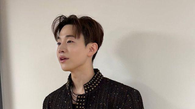 '음악천재' 헨리, 이젠 '패션천재'? 마리나베이샌즈를 밝힌 '인간 명품' 자태