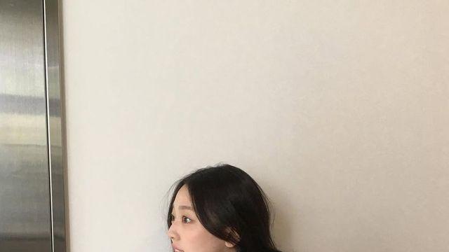 이수민, 분위기 여신 다 됐네! 시선 강탈한 심플 & 시크 스타일링