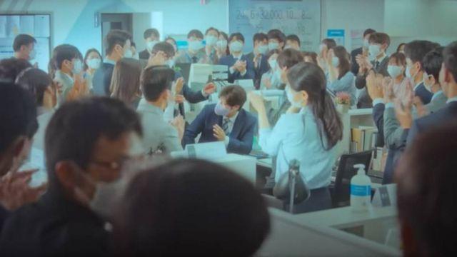 공개 3일 만에 정상 찍었다…넷플릭스 1위 휩쓴 '한국 영화'