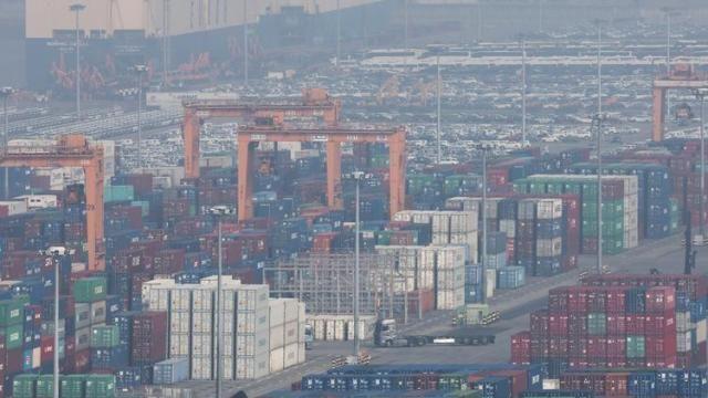 ADB hạ dự báo tốc độ tăng trưởng của Hàn Quốc năm 2025 xuống 0,8%