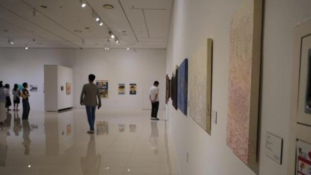 화성시 예술인 미술경매시장 진출 ‘제로베이스×화성’ 총 낙찰 금액 3595만원 기록하며 성료