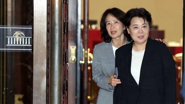 윤희숙, 의총서 혁신안 설명…의원들 