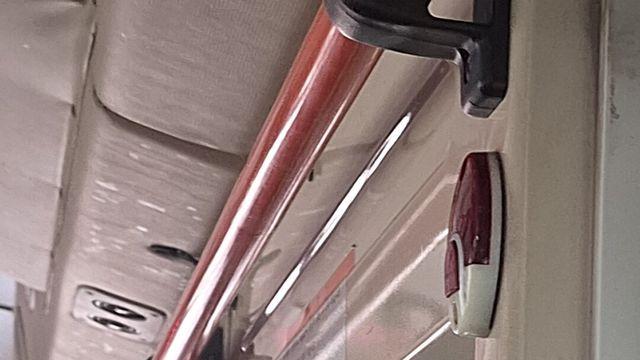 본인 실시간 시한폭탄 버스탔다..