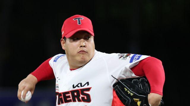“잘 이겨내야 한다”라는 사령탑의 응원에도, 또 무너진 KIA 불펜 어쩌나