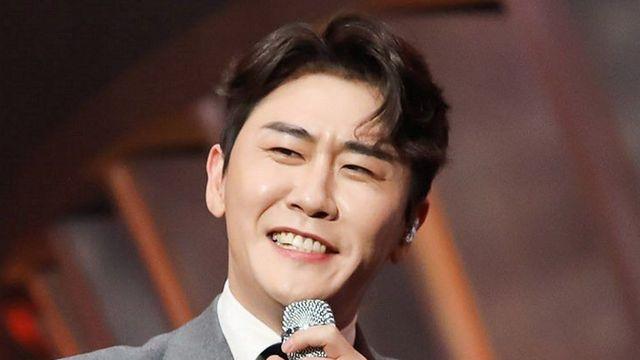 가수 영탁, 못하는 게 없네…노래+연기+프로듀싱 다 잡았다