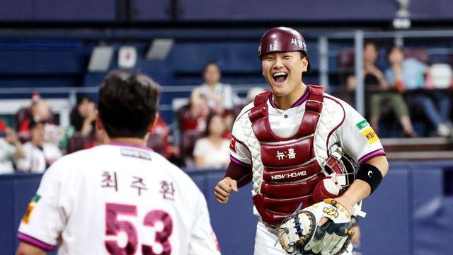 도루 저지 1위→보폭 넓힌 김건희...키움, 올해는 주전 포수 세울까