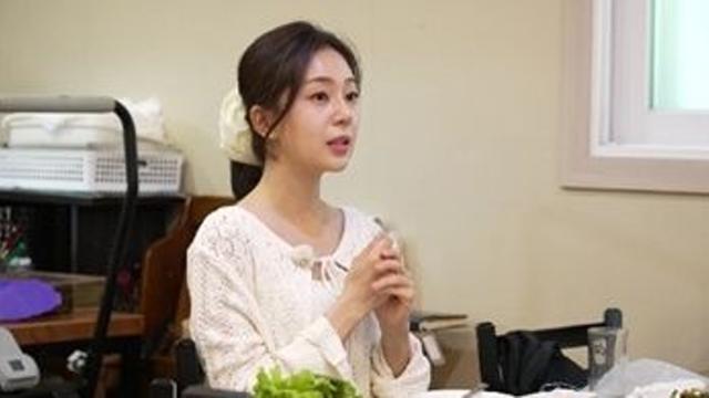 ‘절친’ 전현무도 놀랐다…백진희, 충격적인 데뷔 모습 공개 ‘깜짝’ (전현무계획2)