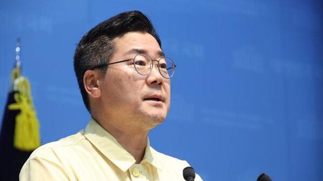 박찬대, '서부지법 난동' 피고인 2심 감형에 