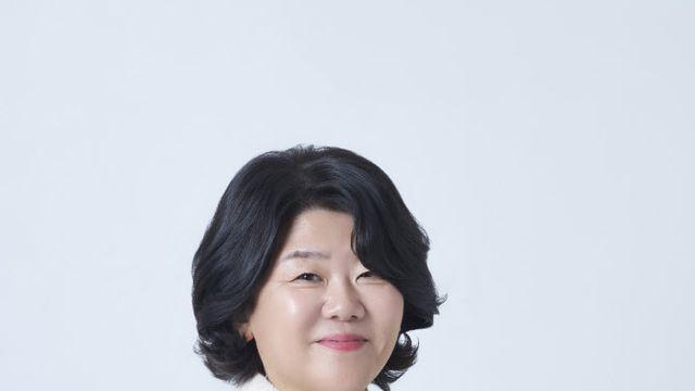 이정은, '좀비딸' 원작 찰떡 싱크로율…