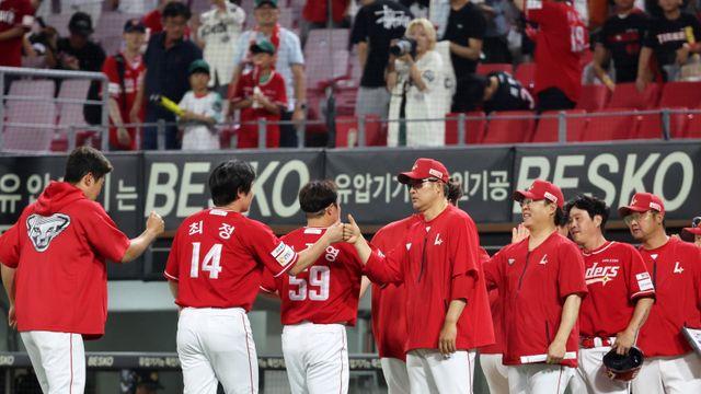 6연패 탈출한 이숭용 SSG 감독 