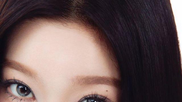 츠키가 제안하는 올여름 뷰티, 'Y2K 글리터 네일'에 주목