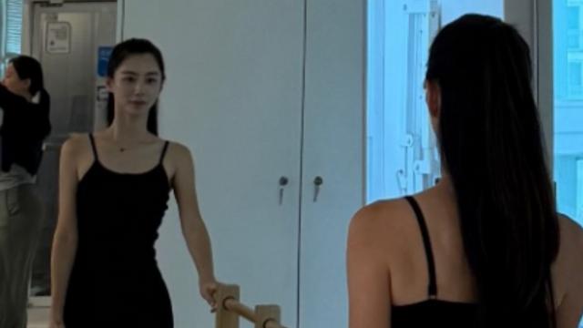 “쑤다!” 박수진, 활동 중단 후 근황…여전한 미모로 시선 강탈
