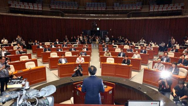국민의힘, 당대표 대결 구도 확정…본격 경쟁 나서