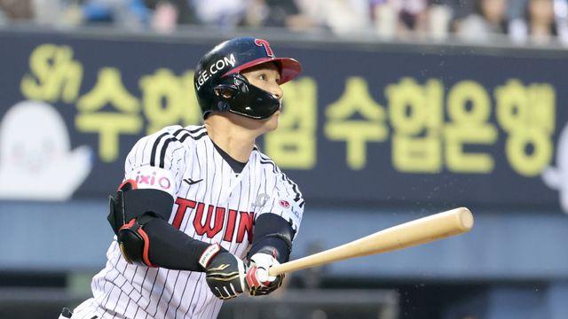 '후반기 타율 0.133 LG 오지환 선발 제외, 신민재 복귀-김주성 1루