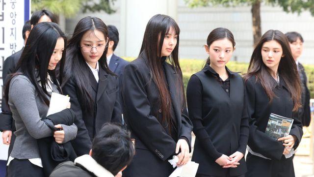 어도어 측 “뉴진스 주장 전속계약 해지 사유 법원서 모두 배척돼…돌아오면 모두에게 좋아” 주장