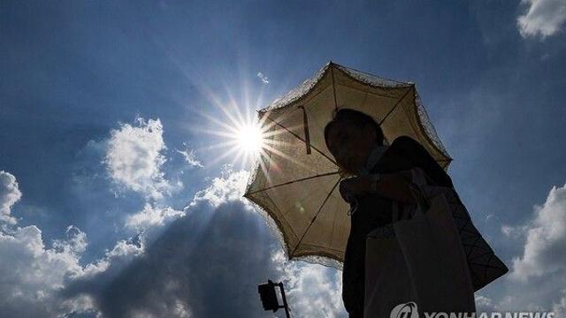 [날씨] 오늘 푹푹 찐다…서울·대전 한낮 37도