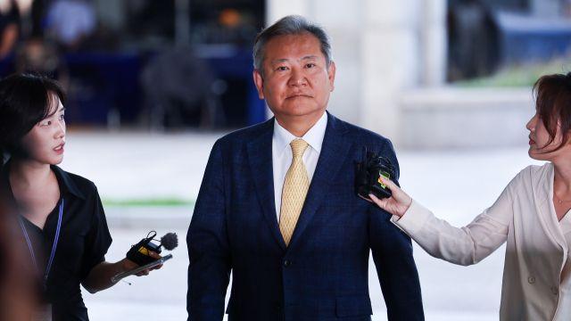 '단전·단수 지시' 혐의 이상민, 특검 소환 조사 출석