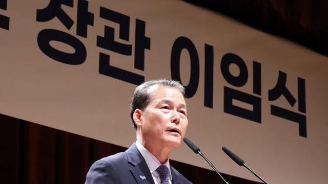 떠나는 김영호 장관…