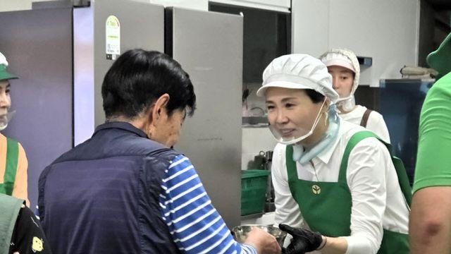김혜경 여사 가평 수해복구 현장에서 조용한 봉사활동