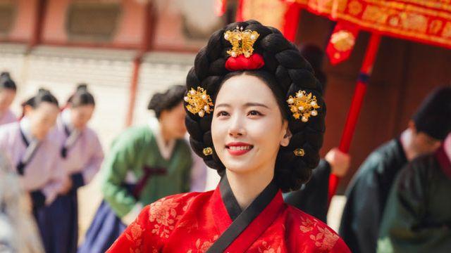 '폭군의 셰프' 강한나, 검은 속내 품은 후궁…경국지색 비주얼