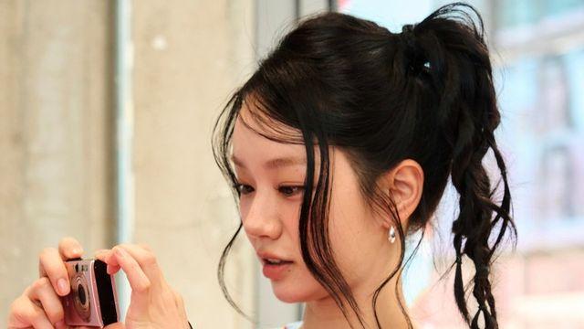 혜리·미미도 반했다, 성수동에 뜬 플리츠 플리즈 팝업스토어