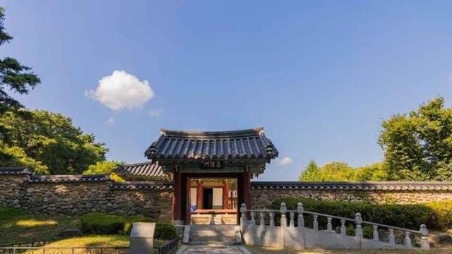 영주 가볼만한곳, 선비 정신 깃든 유적지와 달콤한 미식 여행
