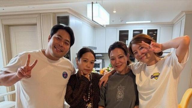 김승혜♥김해준 신혼집 '웃음 폭탄' 투하! 홍현희X고은영, '컨셉 불명' 집들이 현장 공개