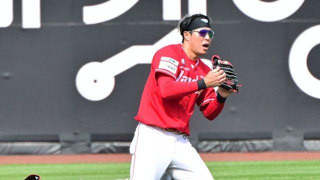 6연패 끊자마자 '또' 부상자 발생이라니…SSG 한유섬, 어깨 통증으로 1군 말소 