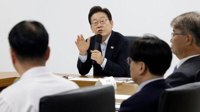 이재명 대통령, SPC 시흥공장 방문...“부친-형도 제빵공장 노동자 출신