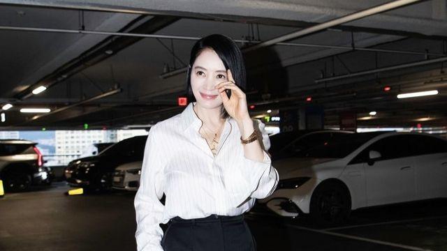 김혜수 누님은 여전하네요