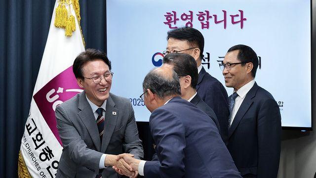 金총리, 개신교계 만나 