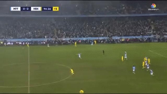 축구장 레전드 관중 난입.