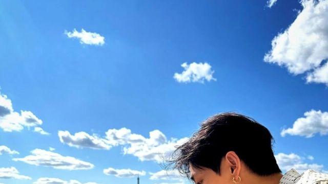 방탄소년단 뷔, 파리서도 ‘뷔로드’ 썼다…팬들에겐 이미 성지