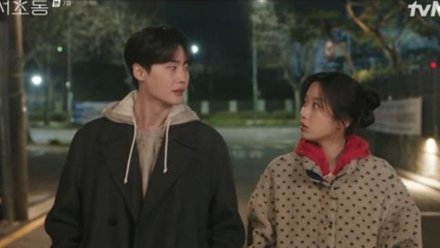'서초동' 이종석♥문가영, 입맞춤으로 마음 확인…김태훈 체포돼 위기 겪나 [전일야화]