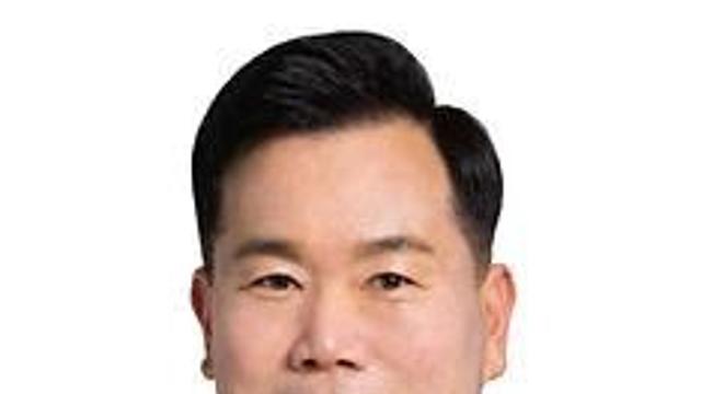 게임사 출신 최휘영, 연일 '집중포화'…청문회 고비 넘을까